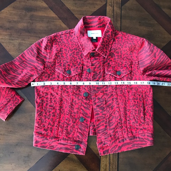 Current/Elliott
The Baby Trucker Leopard-Print Denim Jacket - Picture 10 of 10